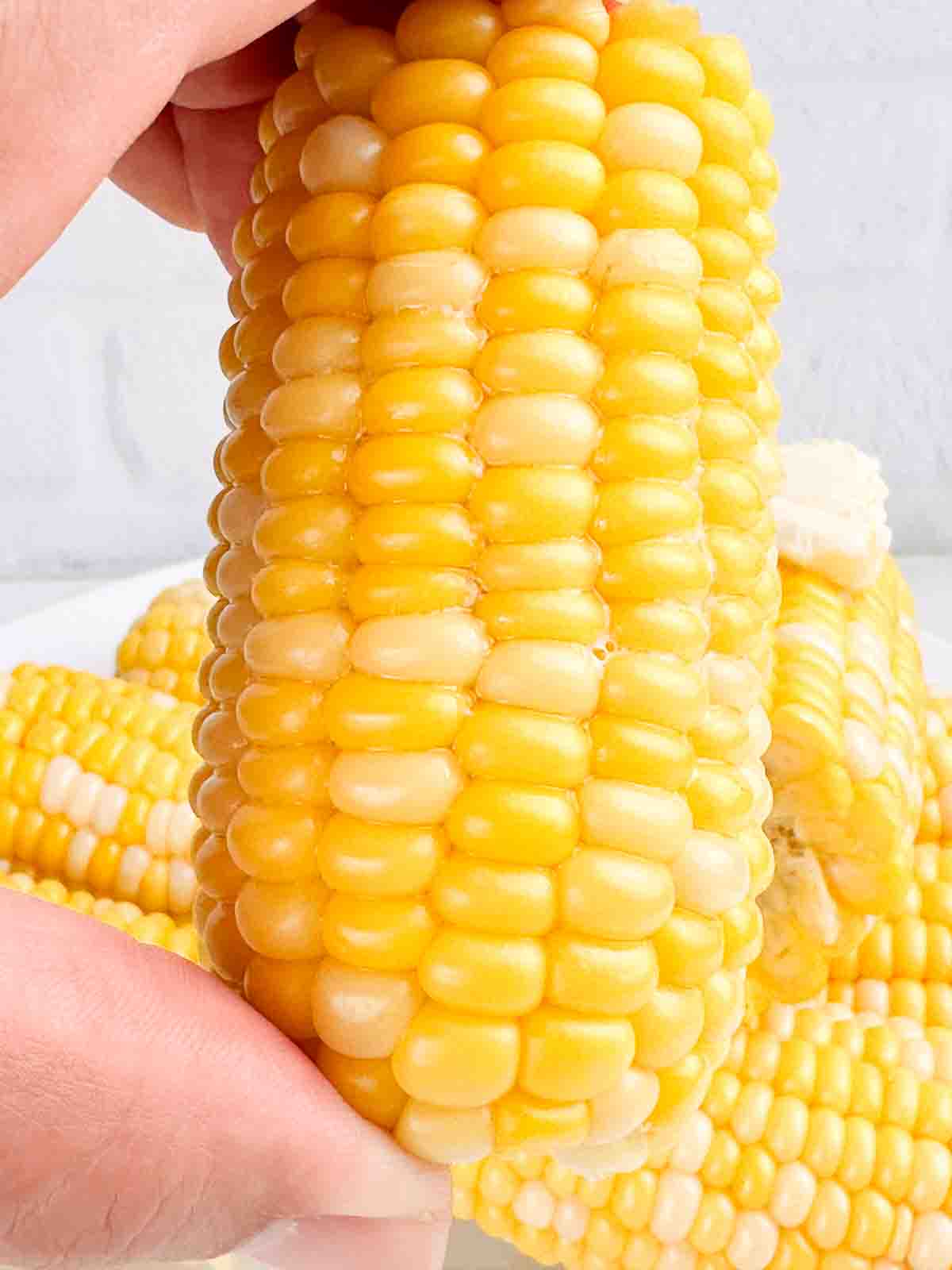 Corn on the cob with some melted butter.